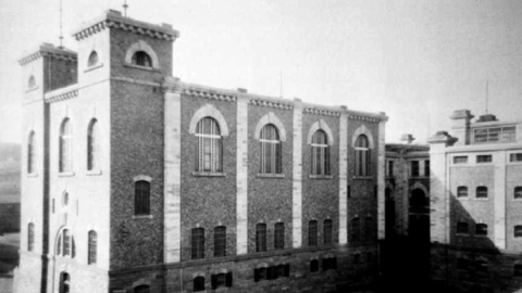 Verwaltungs- und Zellenflügel der JVA Butzbach Verwaltungs- und Zellenflügel der JVA Butzbach