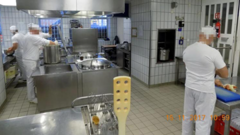 Hilfsbetrieb Küche der Justizvollzugsanstalt Limburg a. d. Lahn Hilfsbetrieb Küche der Justizvollzugsanstalt Limburg a. d. Lahn