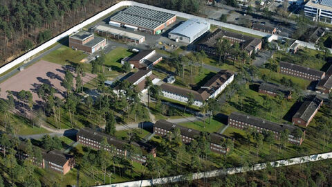 Blick aus der Vogelperspektive auf die Justizvollzugsanstalt Darmstadt.