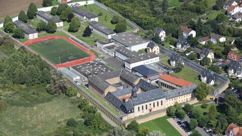 Luftaufnahme der Justizvollzugsanstalt Rockenberg.